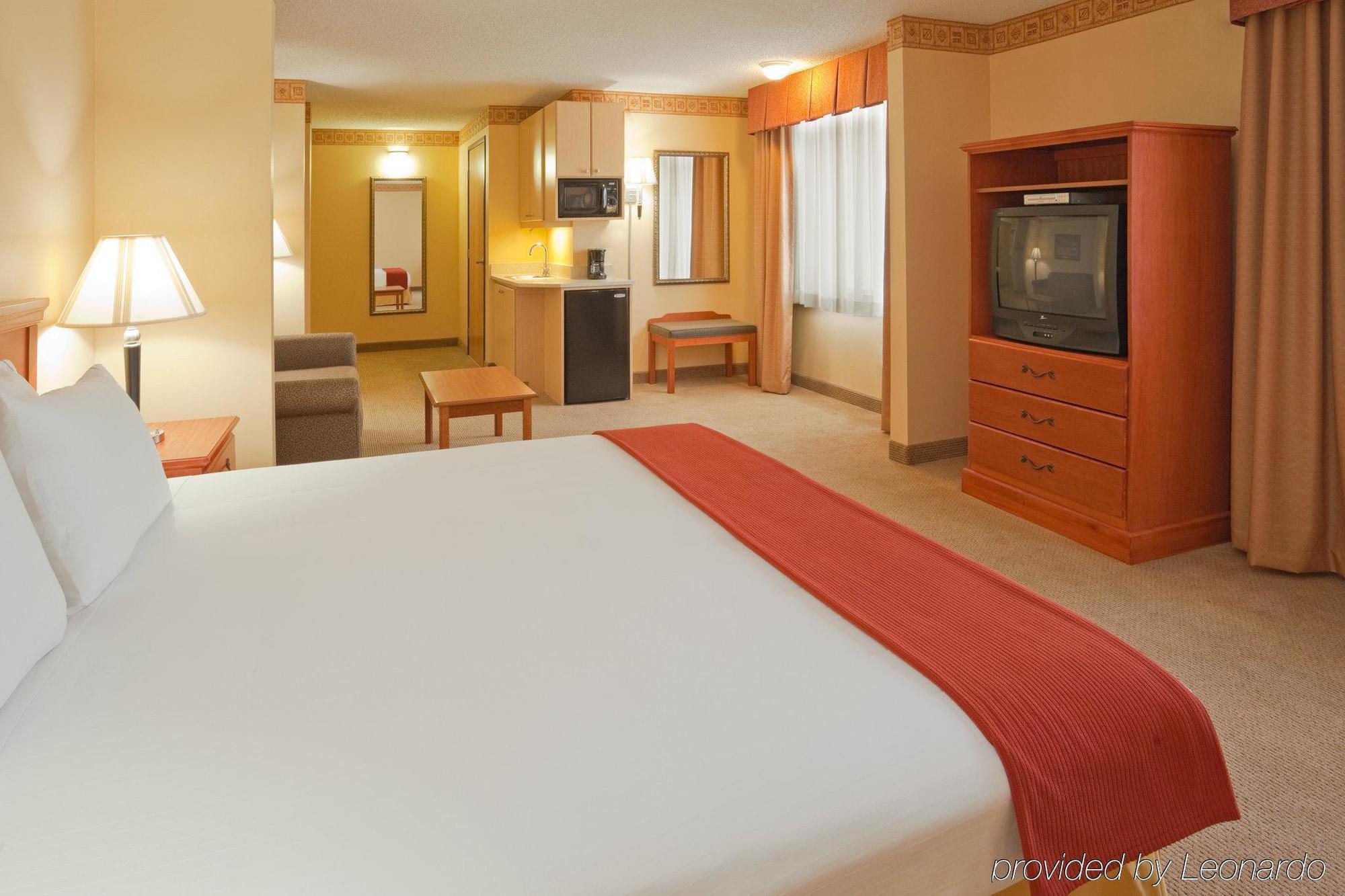 Holiday Inn Express Hotel & Suites Livermore By Ihg חדר תמונה
