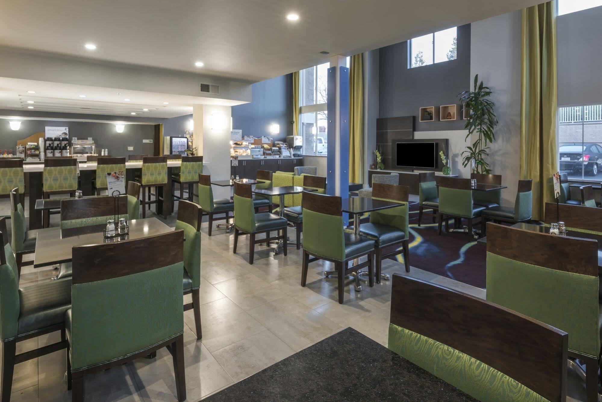 Holiday Inn Express Hotel & Suites Livermore By Ihg מראה חיצוני תמונה