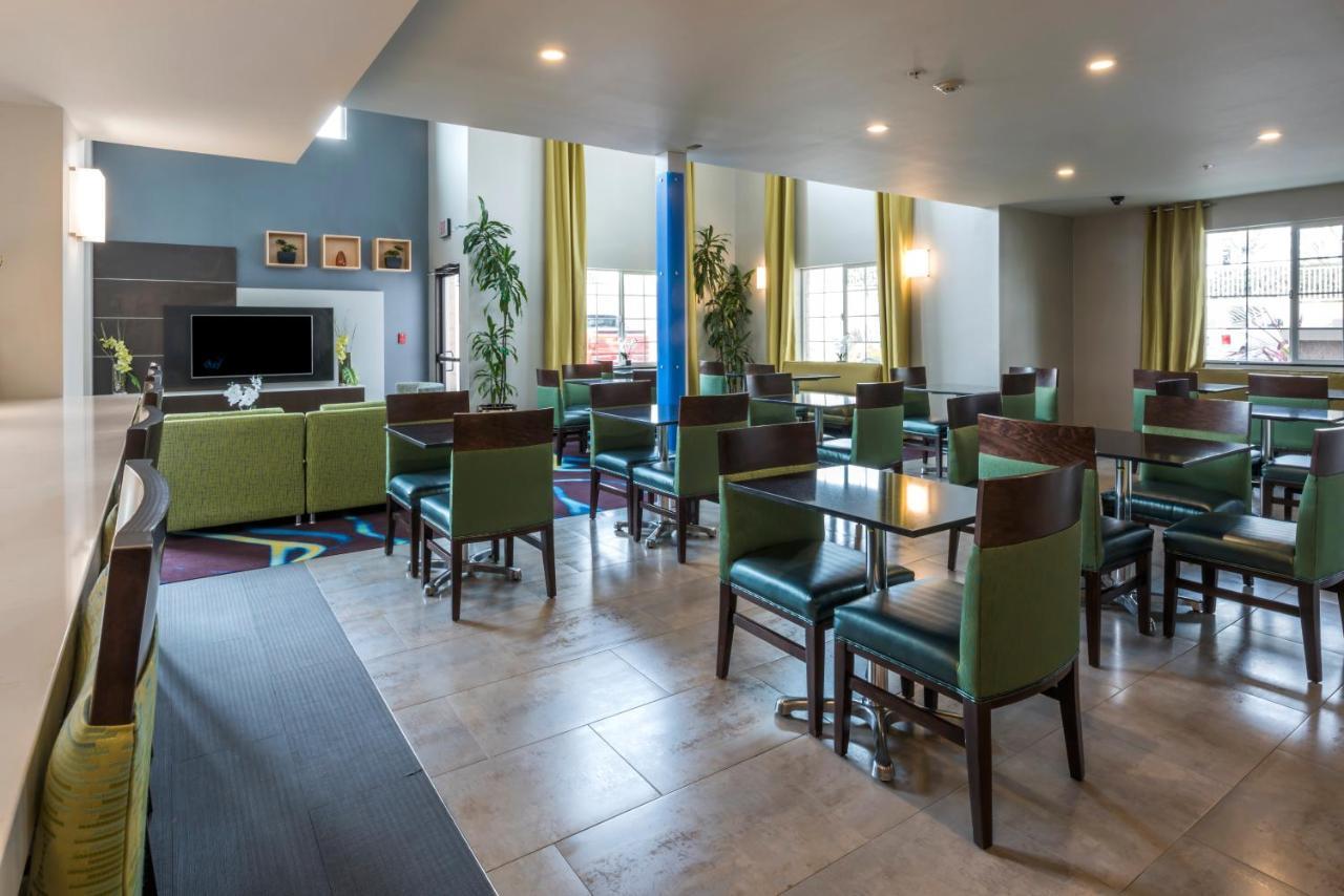 Holiday Inn Express Hotel & Suites Livermore By Ihg מראה חיצוני תמונה