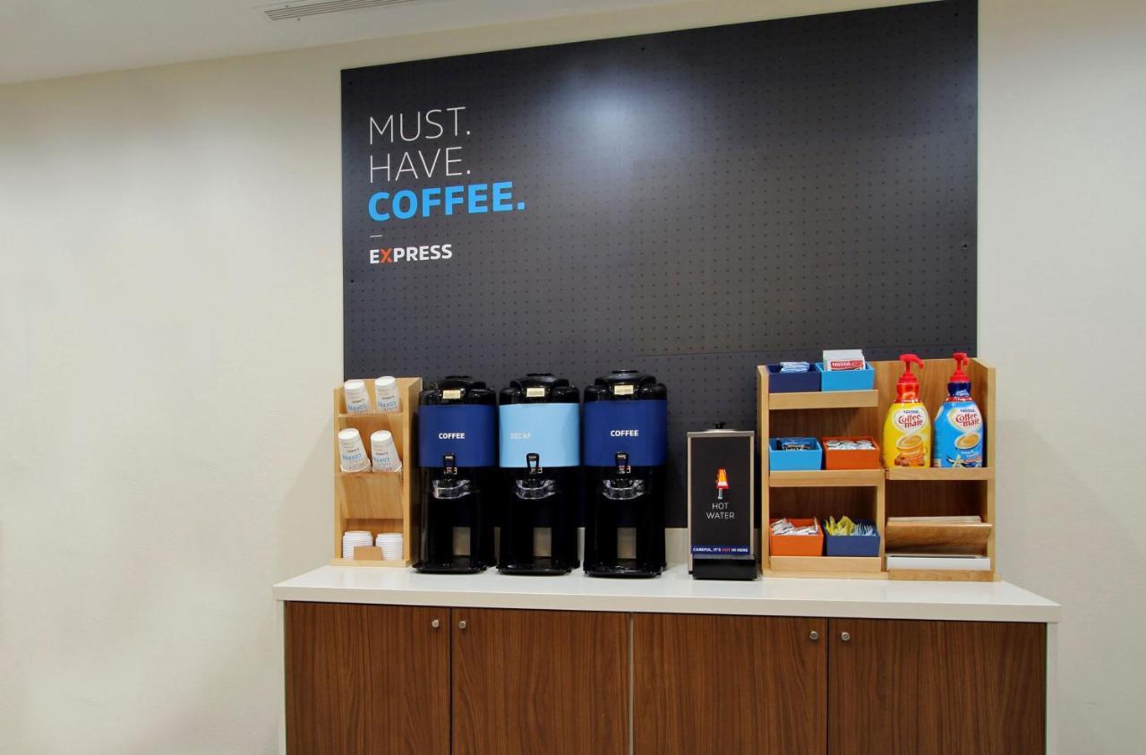 Holiday Inn Express Hotel & Suites Livermore By Ihg מראה חיצוני תמונה