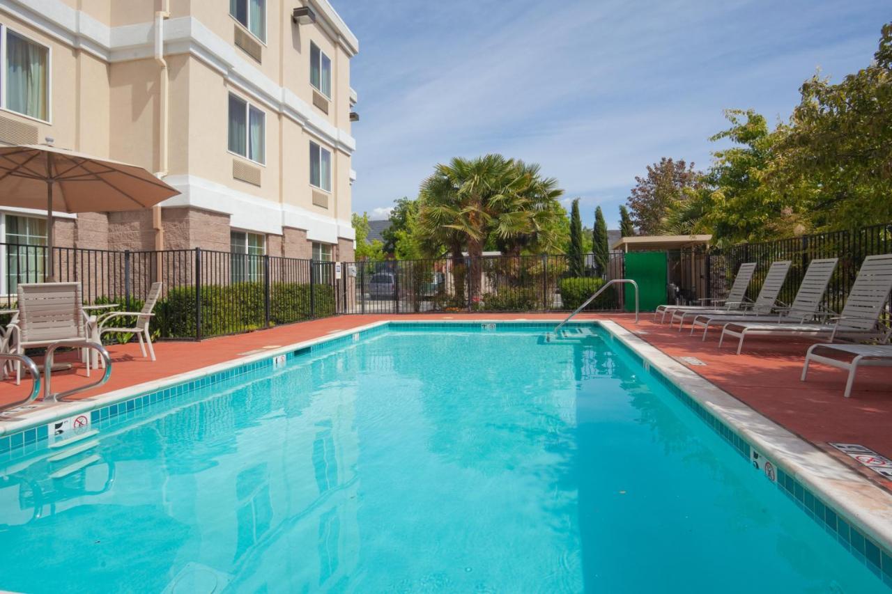 Holiday Inn Express Hotel & Suites Livermore By Ihg מראה חיצוני תמונה